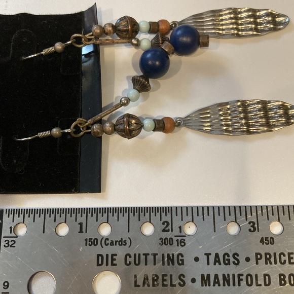 Fashion dangling Earrings - Picture 2 of 4